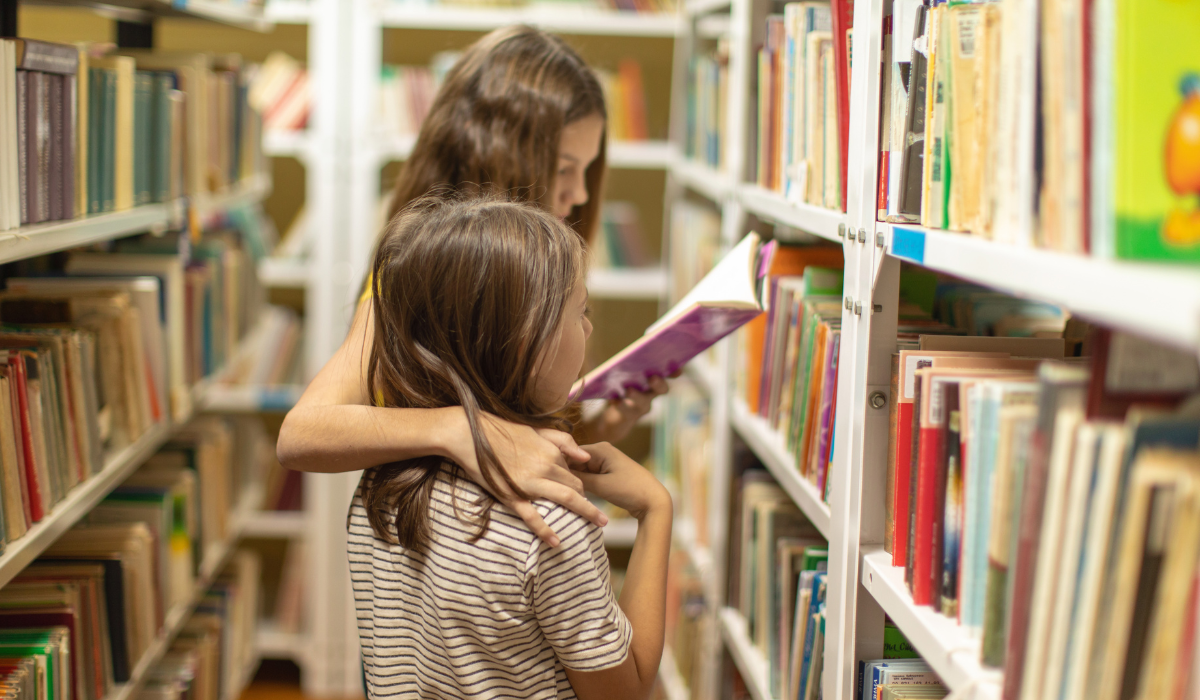 AIを使って学校の図書館から200冊もの書籍を撤去したのは「検閲」だと
